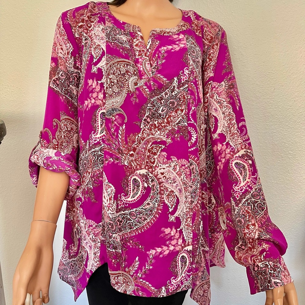 Simply Emma Plus Size 1X Tunic Paisley Purple Hip